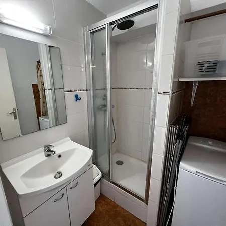 Aig 59 – Avec 2 – Résidence Grand Sud – – 4 Personnes * Gruissan